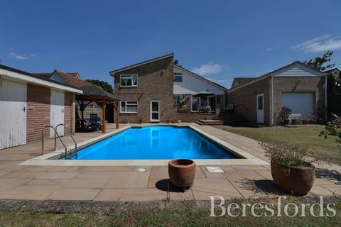5 bedroom detached house for sale, Elwin Road, Tiptree, CO5