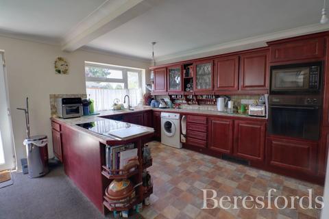23 Elwin Road, Tiptree, Colchester, CO5 0HL