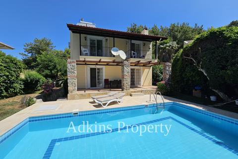 4 bedroom detached villa, Ovacik, Turkey