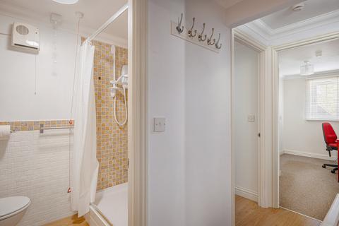 2 bedroom flat for sale, Flat 43, Castle View, Hockerill Street, Bishop's Stortford, Hertfordshire CM23 2XR
