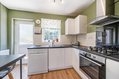 9 Chale Grove, Birmingham, B14 4RY