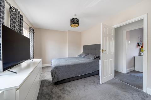 9 Chale Grove, Birmingham, B14 4RY