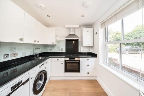 3 bedroom house for sale, Norcutt Road, Twickenham TW2