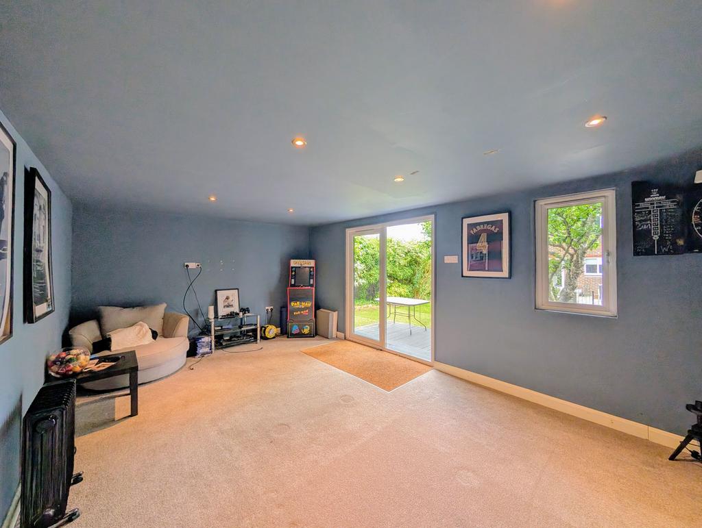 Games Room, Office, Gym etc.