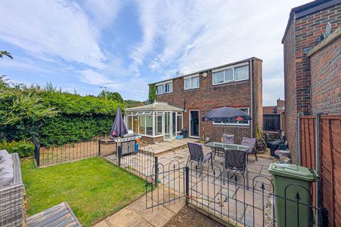 undefined, Denham Close, Milton Keynes MK3