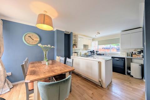 undefined, Denham Close, Milton Keynes MK3