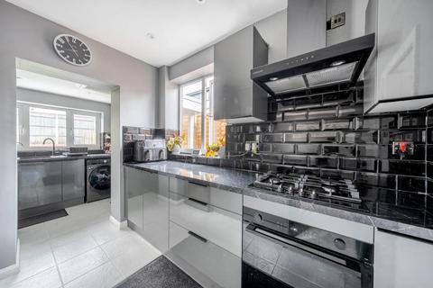 Ridgeway Bridge Road, Bagshot, GU19 5AR