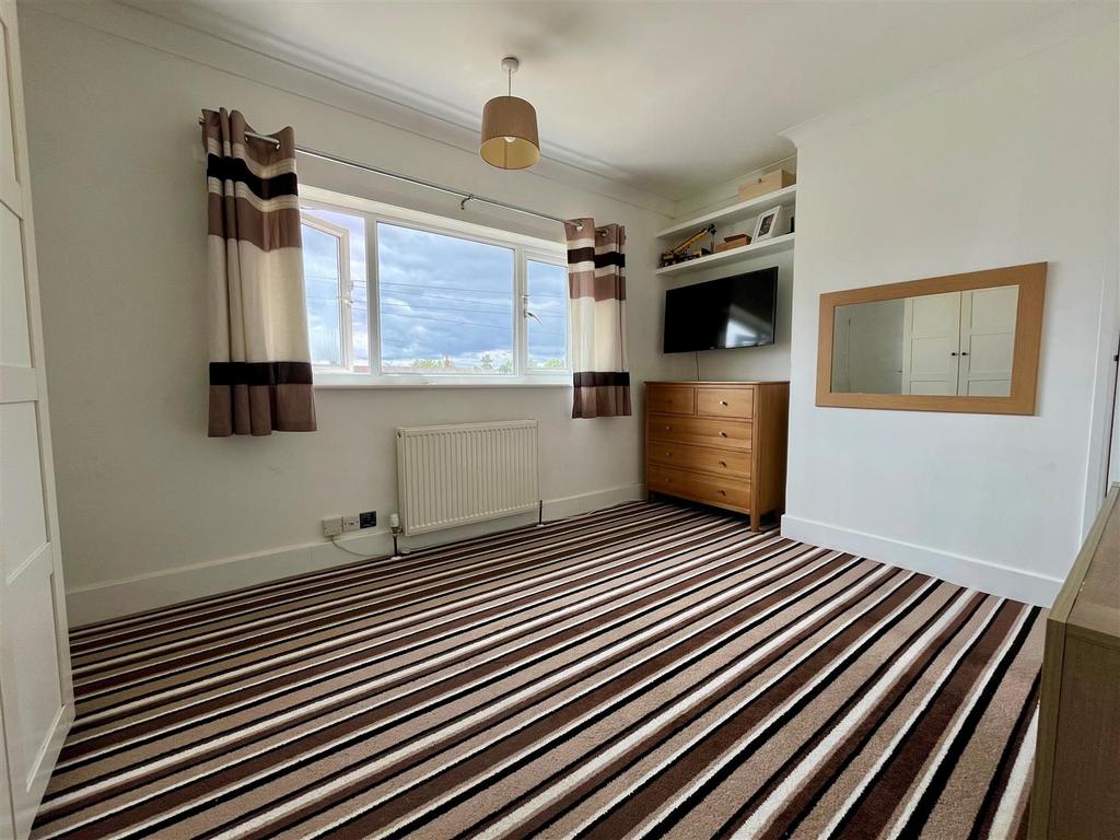 Bedroom One.jpg
