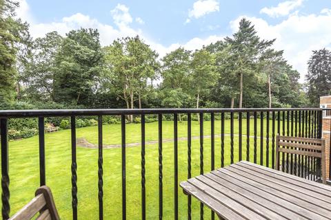 undefined, Gower Road, Weybridge, KT13