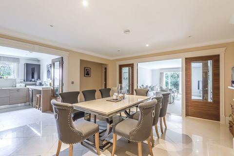 2 bedroom flat for sale, Gower Road, Weybridge, KT13
