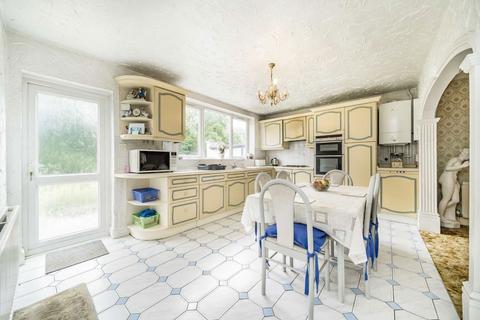 undefined, Norbury Hill, London SW16