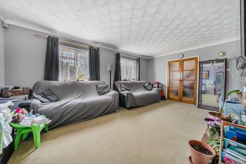 undefined, Lower Vicarage Road, Kennington, Ashford TN24