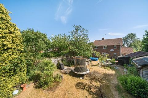 Lower Vicarage Road, Kennington, Ashford TN24