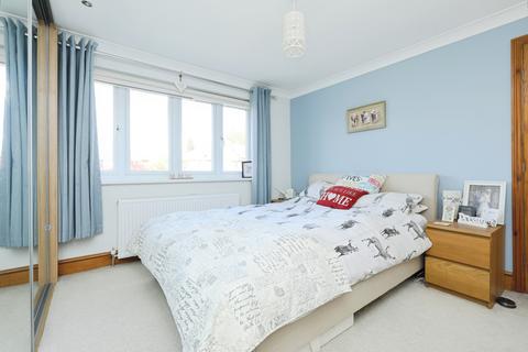 4 Lindale Close, North Anston, Sheffield, S25 4FD