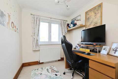 4 Lindale Close, North Anston, Sheffield, S25 4FD