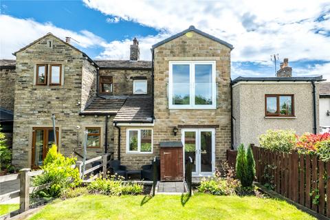 61 Bradshaw Lane, Halifax, HX2 9XD
