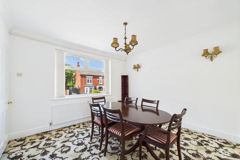 4 bedroom detached house for sale, Forester Grove, Carlton, Nottingham