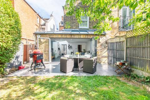 2 bedroom flat for sale, Melrose Avenue, Willesden Green, London, NW2