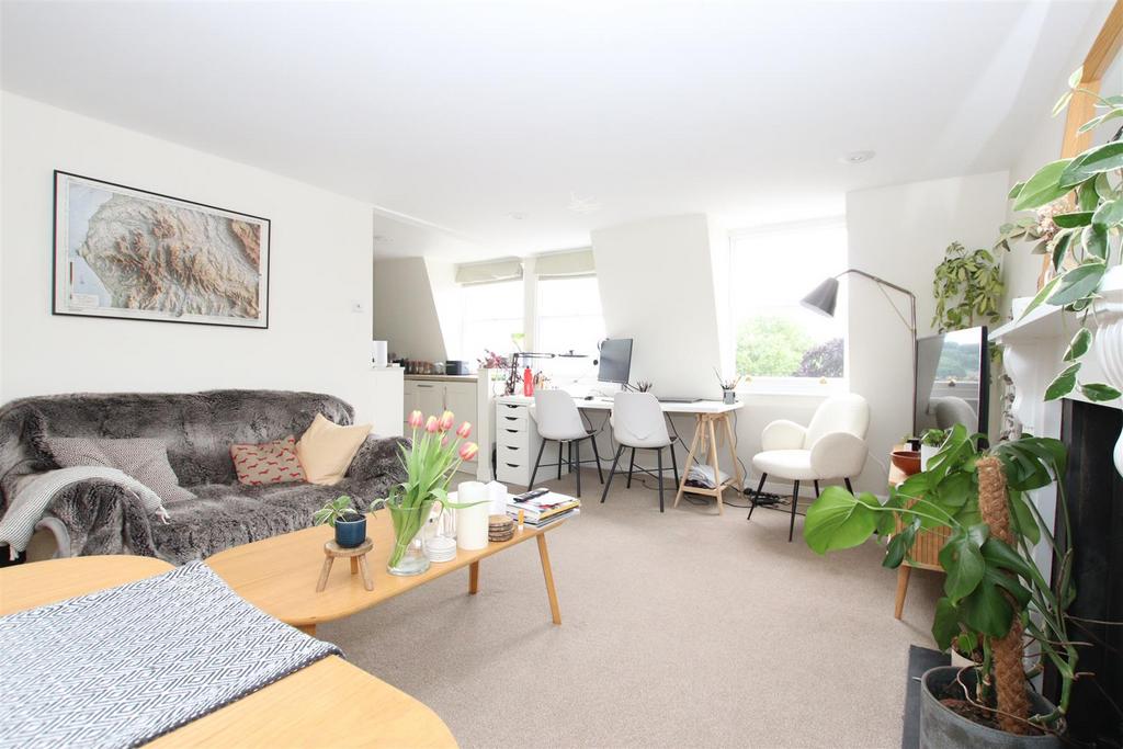 Living room 2