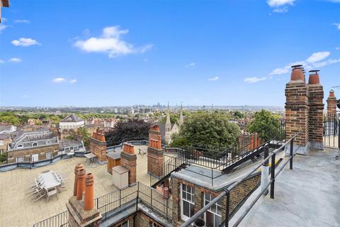 3 bedroom flat for sale, Heath Mansions, The Mount, Hampstead NW3