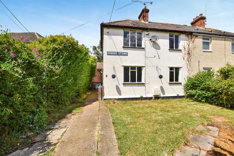 2 bedroom cottage for sale, Wickford Road, South Woodham Ferrers