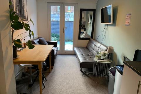 1 bedroom in a house share to rent, Denmark Street, Oxford, OX4