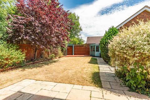 1 The Grove, Stevenage, SG2 9BS