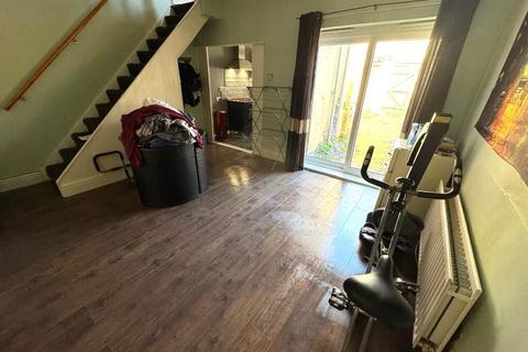 2 bedroom terraced house for sale, Holder Street, Redcar, North Yorkshire, TS10 2AB