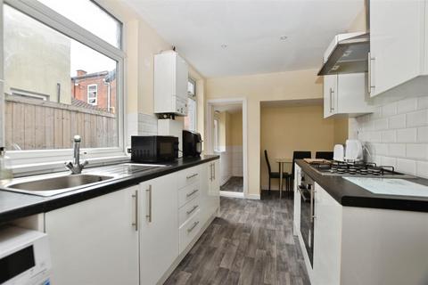 3 bedroom terraced house for sale, Lonsdale Street, Hull