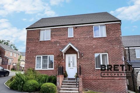 4 bedroom semi-detached house for sale, Tasker Way, Haverfordwest, Pembrokeshire . SA61 1FE