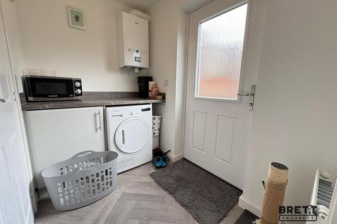 4 bedroom semi-detached house for sale, Tasker Way, Haverfordwest, Pembrokeshire . SA61 1FE