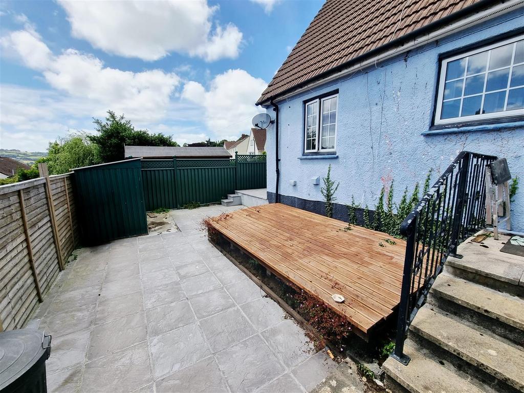 Decking.jpg
