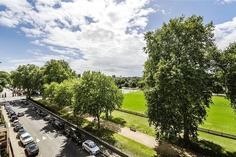4 bedroom apartment for sale, Burton Court, Franklins Row, London, SW3