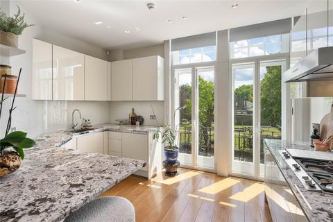 4 bedroom apartment for sale, Burton Court, Franklins Row, London, SW3