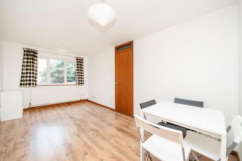 1 bedroom flat for sale, Beardsley Way, London W3