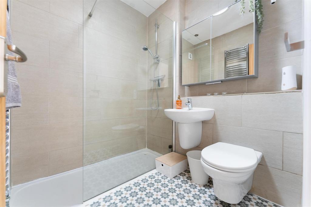 22 Langley Rise, Solihull, B92 9 DN 09675.jpg