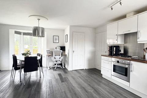 3 bedroom end of terrace house for sale, Bale Avenue, Glasgow G72