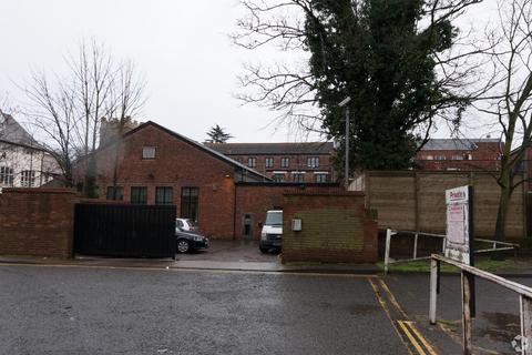 Mixed use to rent, 67-70 North Hl Colchester CO1 1PX