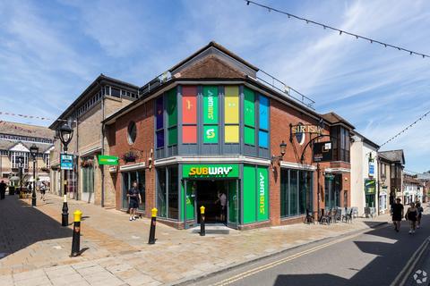 Retail property (high street) to rent, 24-36 Sir Isaacs Walk Colchester CO1 1JJ