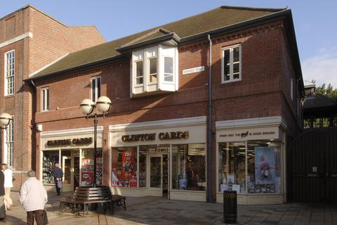 Retail property (high street) to rent, 24-36 Sir Isaacs Walk Colchester CO1 1JJ