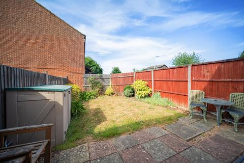 1 Kilndown, Gravesend, DA12 5JG