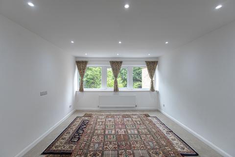 137 Beach Road, Hartford, Northwich, CW8 3AD