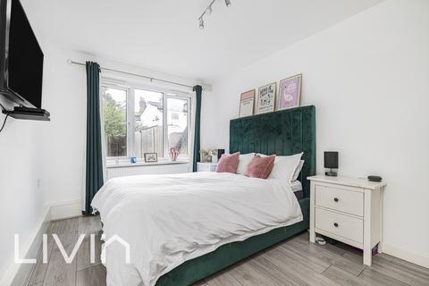 39 Torrington Square, Croydon, CR0 2BT