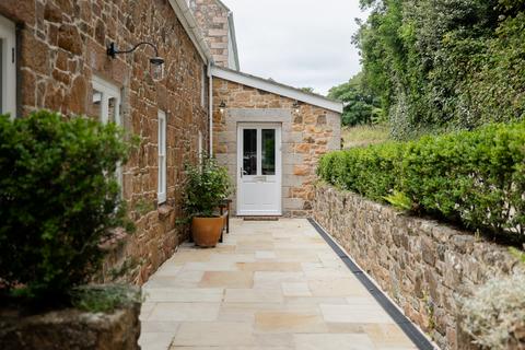 4 bedroom terraced house for sale, La Rue De La Fontaine De Colard, Trinity, Jersey
