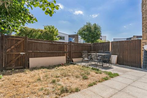 19, Eaton Court Regency Walk, Croydon, CR0 7US
