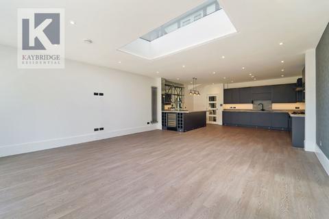5 bedroom terraced house for sale, Riverview Road, Epsom, KT19