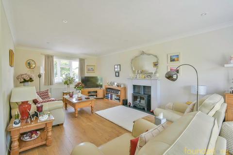 undefined, Holm Oak Close, Bexhill-on-Sea, TN39