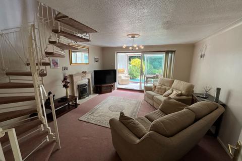 undefined, Starkie Drive, Oldbury B68