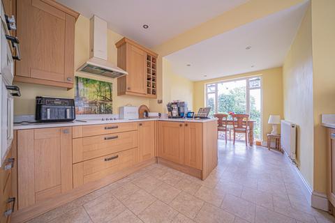 4 bedroom semi-detached house for sale, Knowle Wood Road, Dorridge, B93