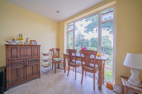 4 bedroom semi-detached house for sale, Knowle Wood Road, Dorridge, B93